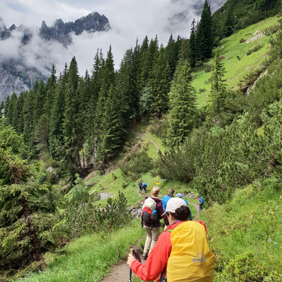 Trekking-Transalp & Wandern in Saalbach Hinterglemm Trekking-Transalp & Wandern in Saalbach Hinterglemm